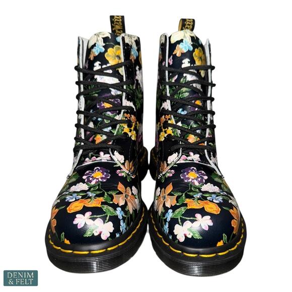 NEW Dr Martens Pascal Floral 8 Eye Black Boots Women’s 7 Rare Print Flower Lace - Picture 6 of 14